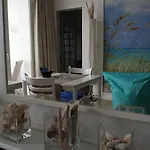 Le Lavandou De Panne
