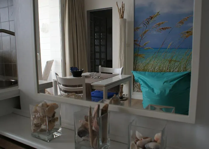 Le Lavandou De Panne